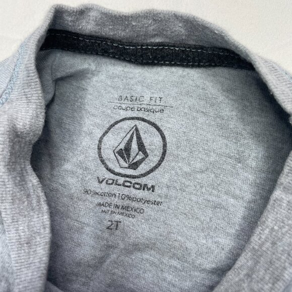 Volcom Baby Toddler Boy 2-Piece Outfit Blue Striped Shirt & Khaki Shorts Set 2T - Picture 5 of 12